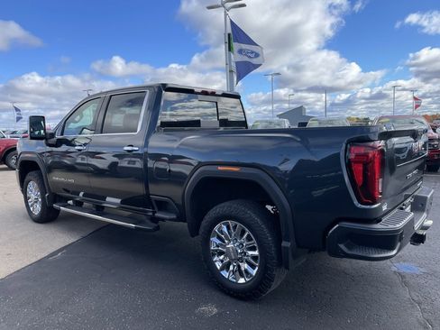 Used 2022 GMC Sierra 2500 Denali image 5