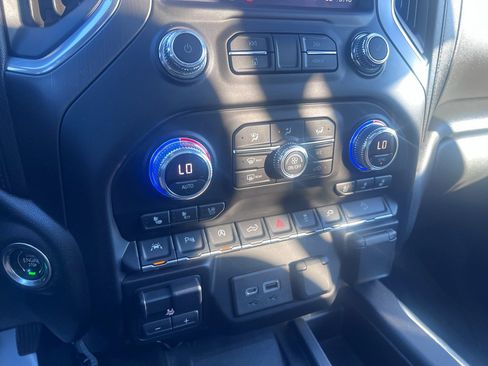 Used 2019 GMC Sierra 1500 AT4 image 26