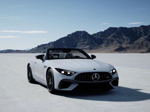 New 2026 Mercedes-Benz SL 63 AMG S e Performance 4MATIC image 10