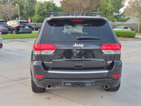 Used 2020 Jeep Grand Cherokee Overland AWD/4WD image 6