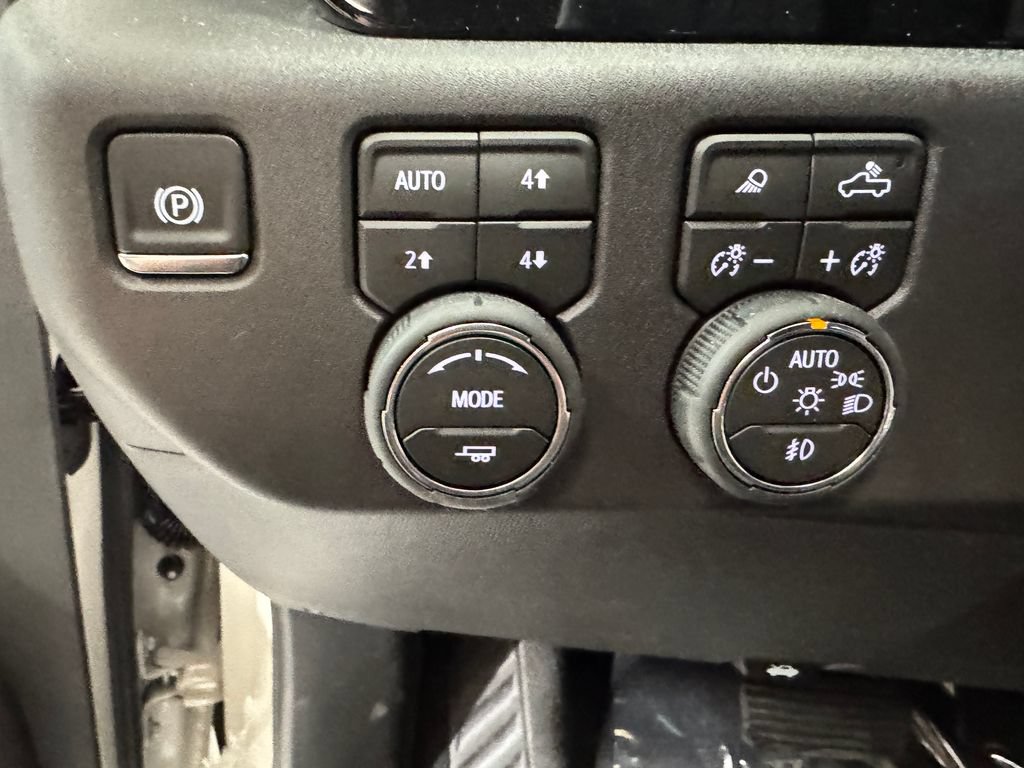 New 2026 Chevrolet Silverado 1500 RST w/ RST All Star Premium Package AWD/4WD image 19