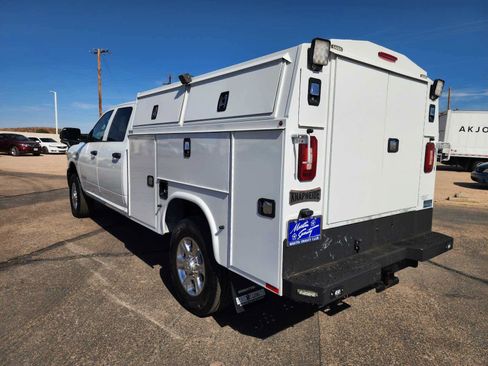 Used 2022 RAM 3500 Tradesman AWD/4WD image 6