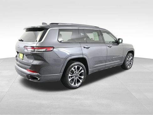 Used 2023 Jeep Grand Cherokee L Overland AWD/4WD image 6