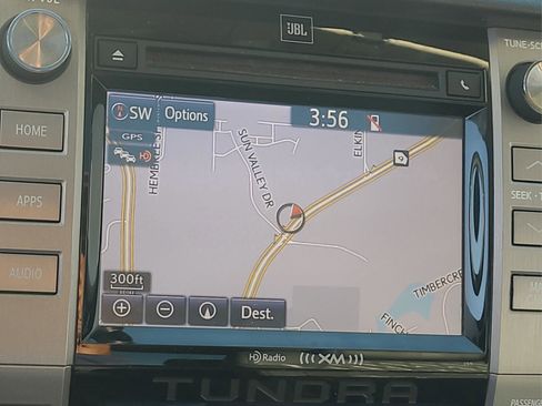 Used 2014 Toyota Tundra Platinum image 21