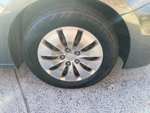 Used 2012 Honda Accord LX image 23