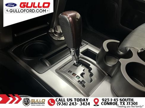 Used 2023 Toyota 4Runner Limited AWD/4WD image 28