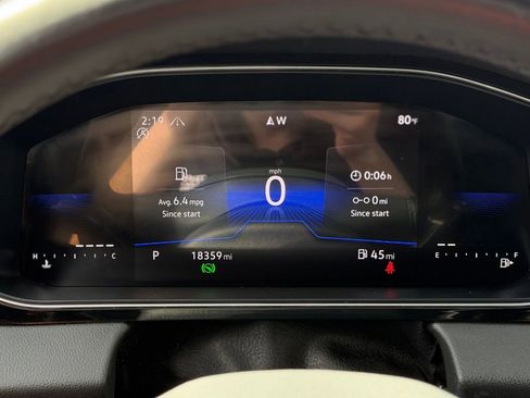 Used 2025 Volkswagen Jetta Sport image 12