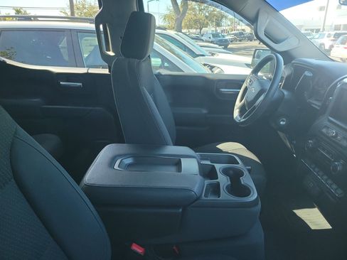 Used 2021 Chevrolet Silverado 1500 Custom image 7