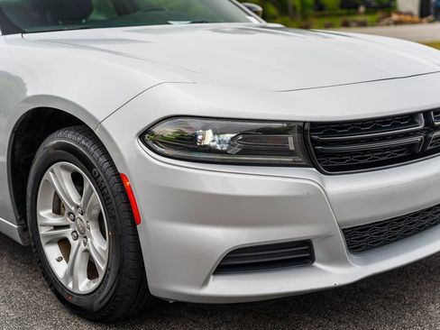 Used 2023 Dodge Charger SXT RWD image 10