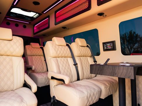 Used 2024 Mercedes-Benz Sprinter 3500 image 72