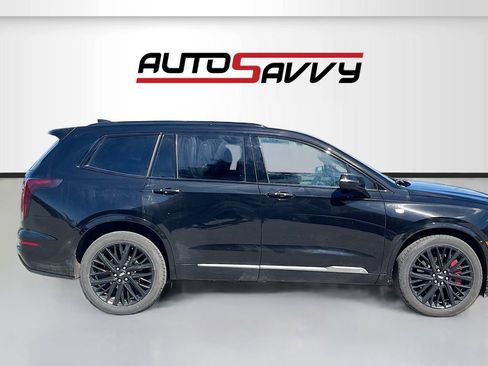Used 2024 Cadillac XT6 Sport w/ Technology Package AWD/4WD image 8