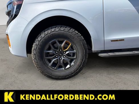 Used 2026 Ford Expedition Tremor AWD/4WD image 9
