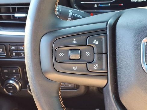 Used 2024 GMC Yukon AT4 w/ AT4 Premium Plus Package AWD/4WD image 29
