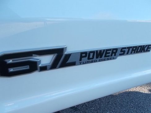 Used 2023 Ford F350 XL AWD/4WD image 16