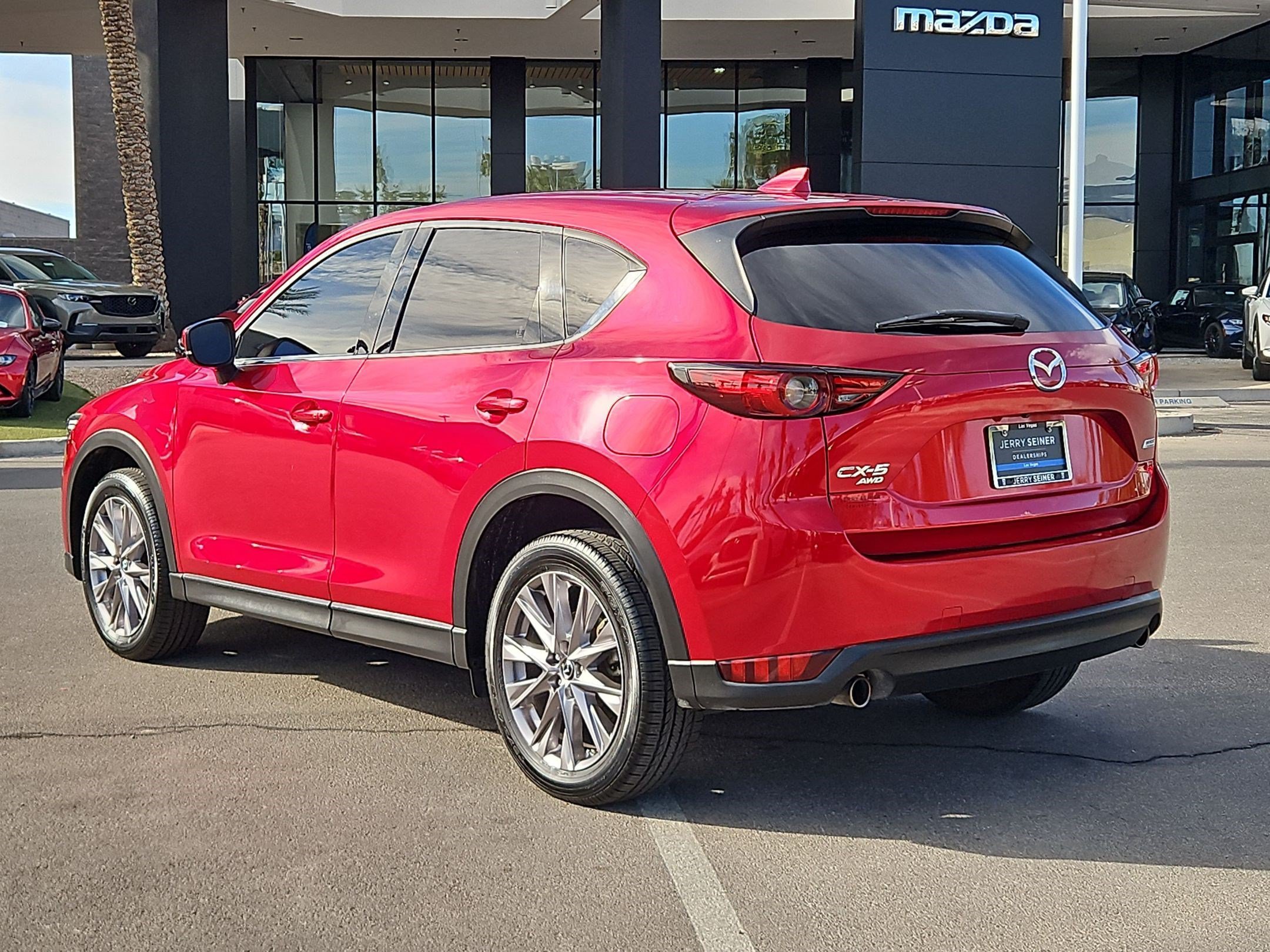 Used 2019 MAZDA CX-5 Grand Touring w/ GT Premium Package AWD/4WD image 3