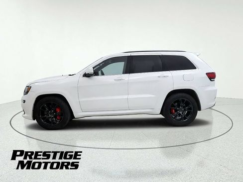 Used 2015 Jeep Grand Cherokee SRT w/ Luxury Group II AWD/4WD image 4