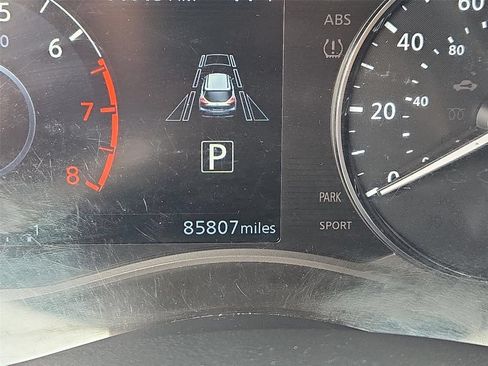 Used 2021 Nissan Kicks SV FWD image 4