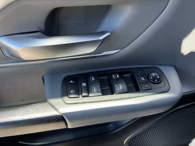 Certified 2019 RAM 1500 Big Horn AWD/4WD image 30