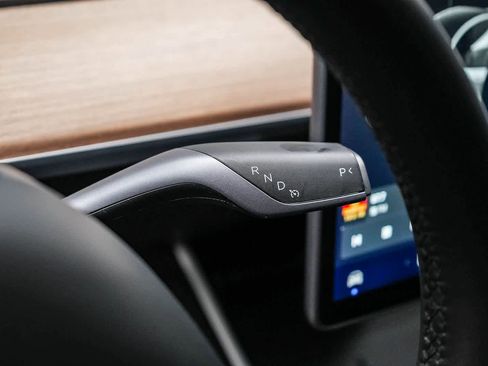 Used 2020 Tesla Model Y Long Range AWD/4WD image 17