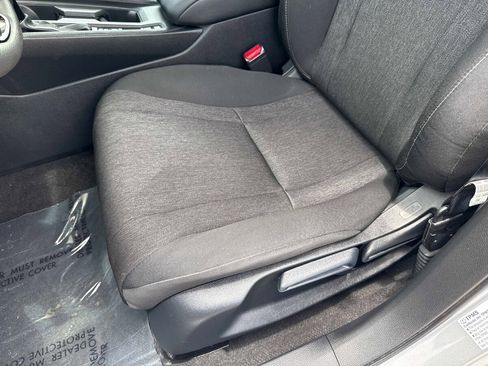 Used 2024 Honda Accord LX image 17