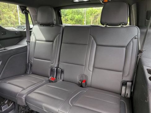 Used 2023 GMC Yukon Denali AWD/4WD image 29