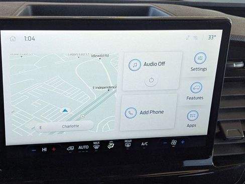 Used 2023 Ford Transit 350 XLT image 25