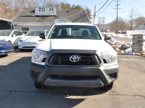 Used 2015 Toyota Tacoma 2WD Access Cab image 8