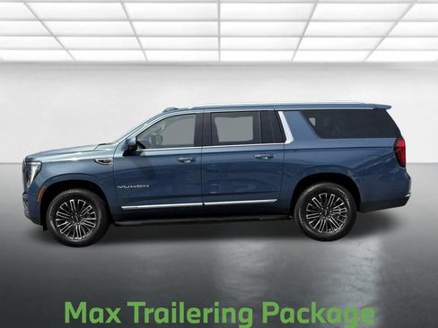Used 2026 GMC Yukon XL Elevation w/ Elevation Premium Package AWD/4WD image 18