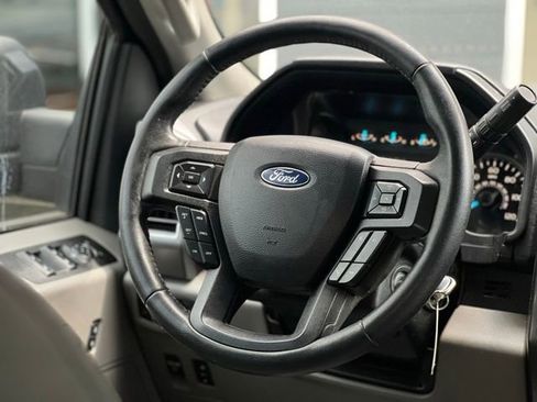 Used 2020 Ford F150 XLT w/ Equipment Group 302A Luxury RWD image 30