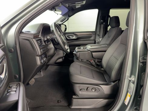 Used 2023 Chevrolet Tahoe LS image 5