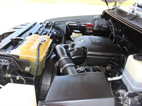 Used 2014 Nissan NV 3500 SL w/ Technology Package RWD image 44