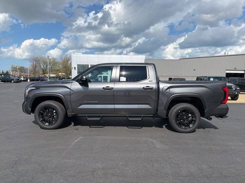 New 2026 Toyota Tundra SR5 image 4