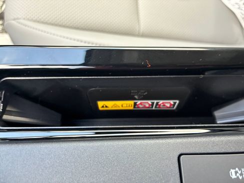 New 2026 Toyota Prius XLE FWD image 29