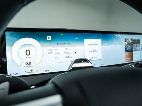 New 2026 Genesis GV70 2.5T Advanced AWD/4WD image 23