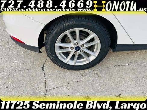 Used 2016 Ford Focus SE FWD image 28