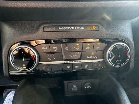 Used 2022 Ford Escape SEL w/ Technology Package image 23