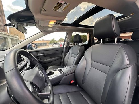 Certified 2025 Nissan Rogue SV w/ SV Premium Package FWD image 10