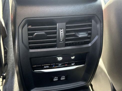 Used 2024 BMW 330e image 20