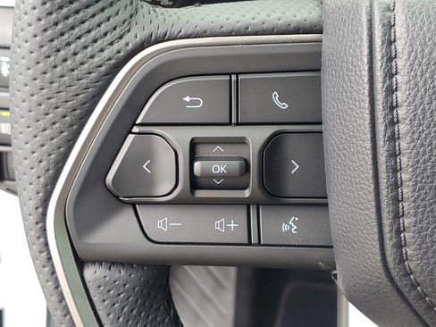 Certified 2025 Toyota Tacoma TRD Sport image 25