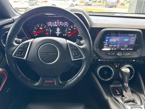 Used 2020 Chevrolet Camaro SS RWD image 14