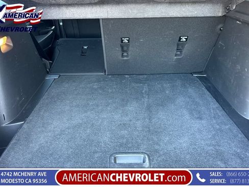 Used 2026 Chevrolet Trax ACTIV w/ Sunroof Package FWD image 18