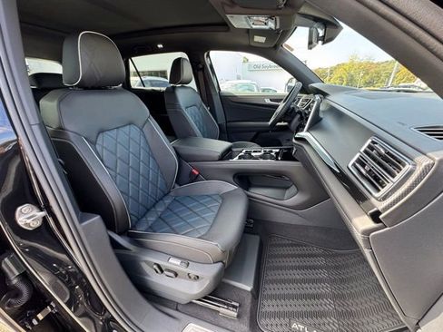 New 2026 Volkswagen Atlas Cross Sport SEL Premium R-Line image 25