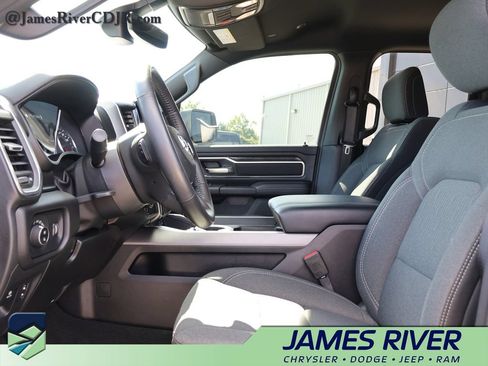 Used 2024 RAM 1500 Big Horn AWD/4WD image 22