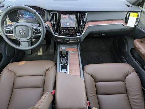 New 2026 Volvo V60 B5 Cross Country Plus w/ Protection Package Premier AWD/4WD image 15