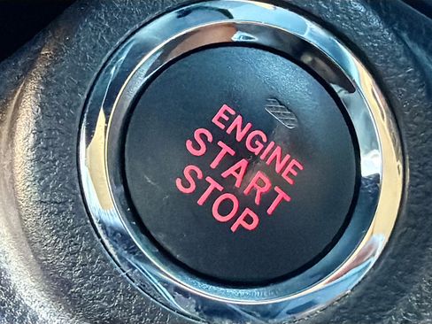 Used 2021 Subaru Outback Touring XT image 37