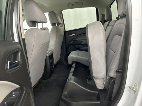 Used 2019 Chevrolet Colorado LT image 22
