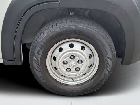 Used 2021 RAM ProMaster 2500 FWD image 9