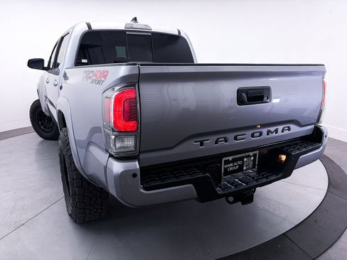 Used 2021 Toyota Tacoma TRD Sport w/ TRD Premium Sport Package AWD/4WD image 11