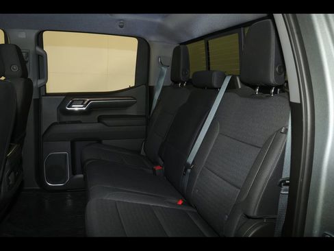 Used 2023 Chevrolet Silverado 1500 LT Trail Boss w/ Convenience Package II image 27