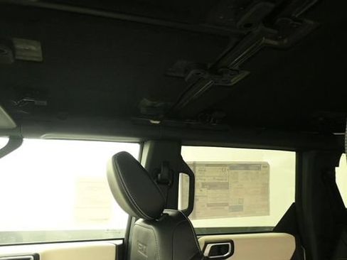 New 2026 Ford Bronco Outer Banks w/ Sasquatch Package AWD/4WD image 23